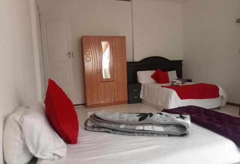 חדר סטנדרט לשלושה, Holy And Joy Guesthouse