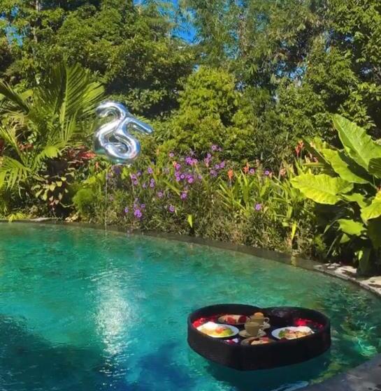 带大床的标准间, Virani Villa