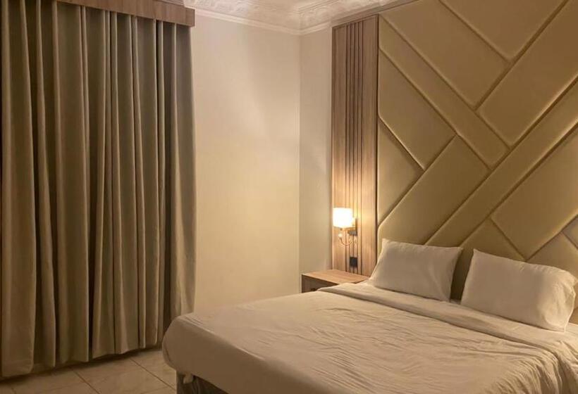 إستوديو قياسى, انهار للشقق الفندقية