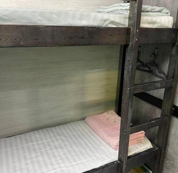 غرفة إقتصادية, Dubai Hostel