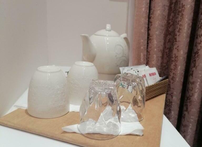 اتاق سه نفره دلوکس با چشمانداز دریا, Villa Tonia