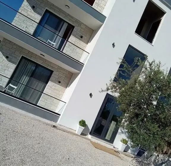 景色の見えるデラックスルーム, Villa Tonia Livadh Himare