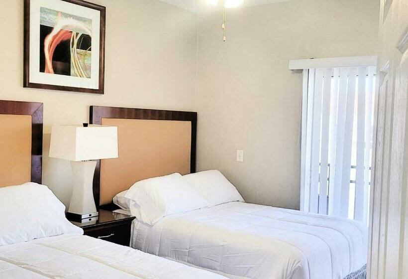 דירת חדר, Disney Fullerton Homes And Lofts