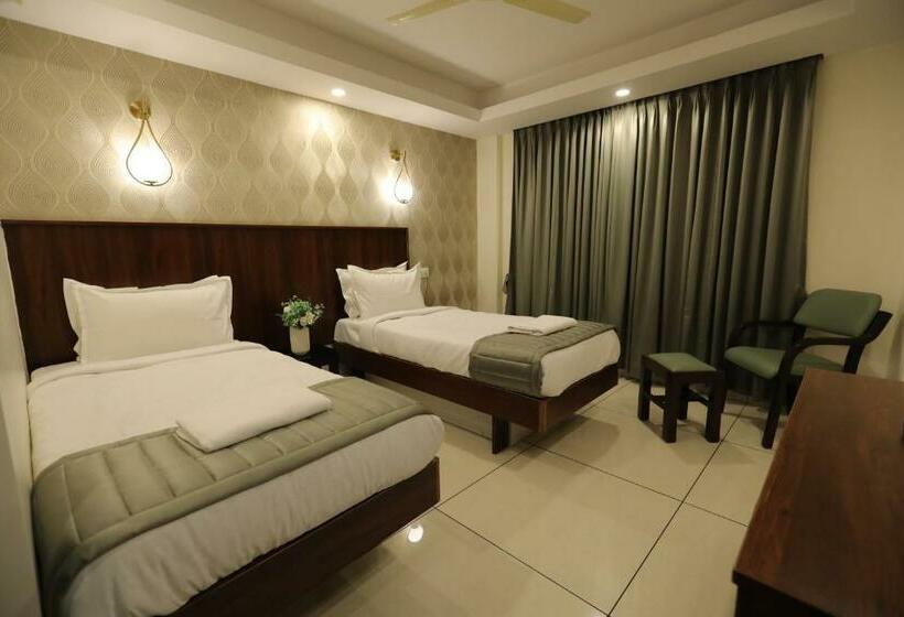 스탠다드 룸, Earth Hotels