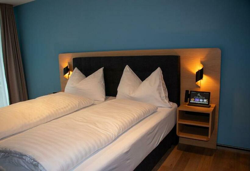 اتاق استاندارد, Amante