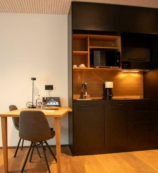 اتاق استاندارد, Amante