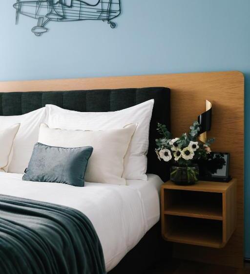 استودیو استاندارد با بالکن, Amante