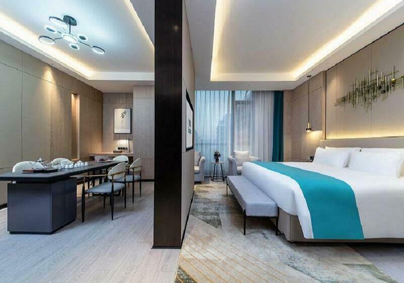 جناح, Campanile Chaozhou Ancient City