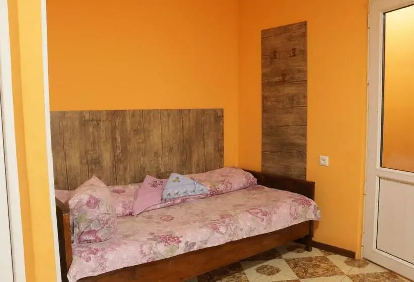 اتاق استاندارد, Styopa