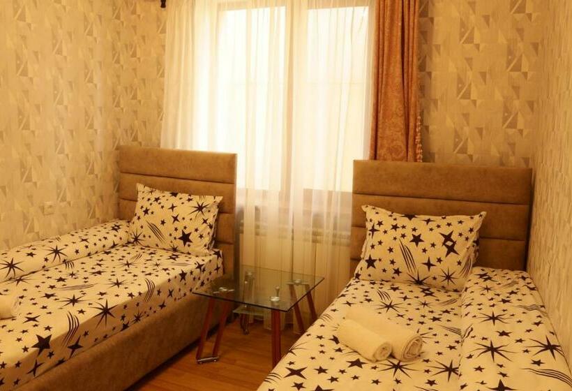 수피리어 룸, Styopa