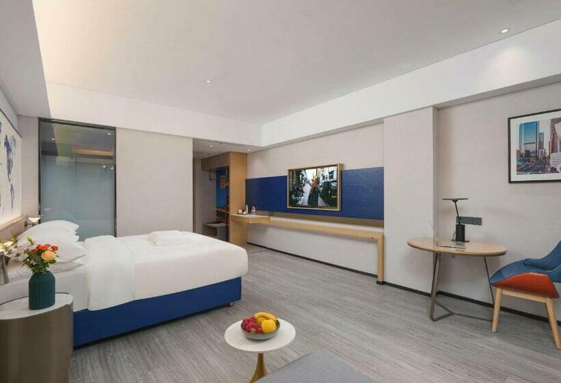 キングサイズベッドのスタンダードルーム, Kyriad Hotel Baoying Jinyuan Square High Speed Railway Station