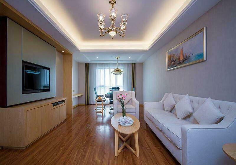 Президентский Люкс, Vienna International Hotel Yichang Gezhouba Sanxia Culture Tiandi