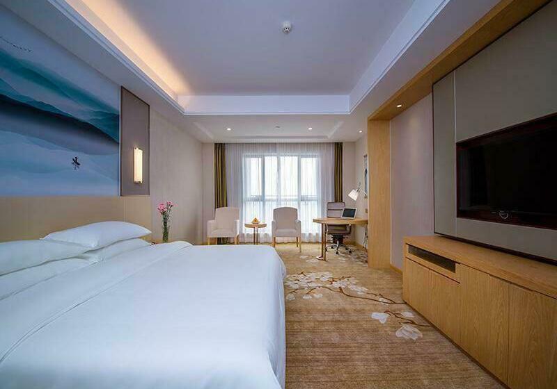 Номер Стандарт, Vienna International Hotel Yichang Gezhouba Sanxia Culture Tiandi