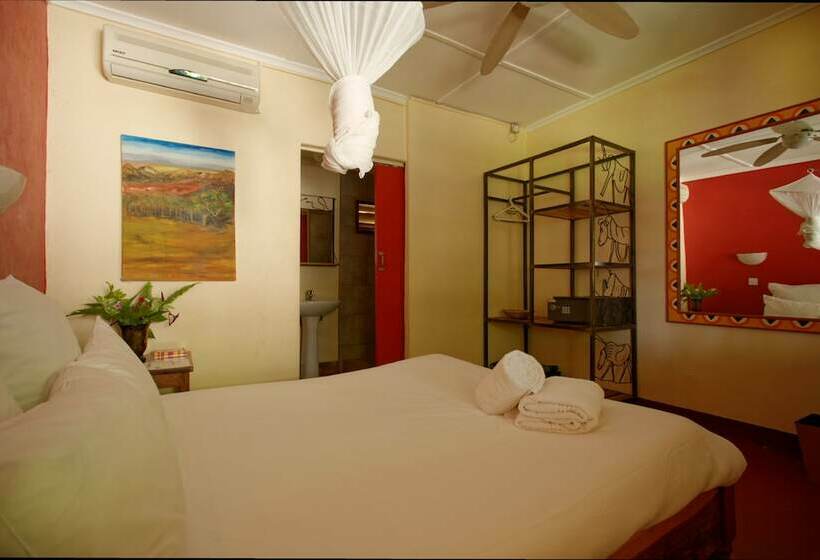 اتاق استاندارد, Jollyboys Backpackers