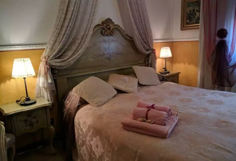スタンダードルーム, Alloggi Adamo Venice