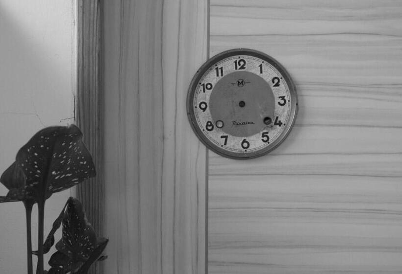 اتاق لوکس با بالکن و چشم‌انداز دریا, Kenting Sun Light Inn