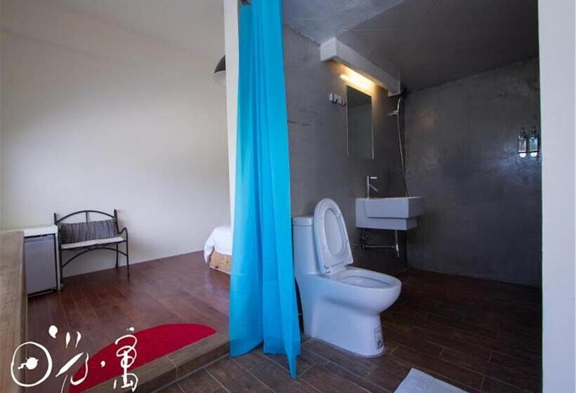 اتاق استاندارد چهار تخته, Kenting Sun Light Inn