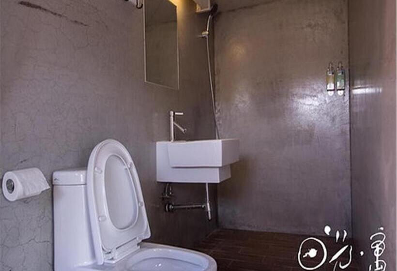 اتاق استاندارد چهار تخته, Kenting Sun Light Inn