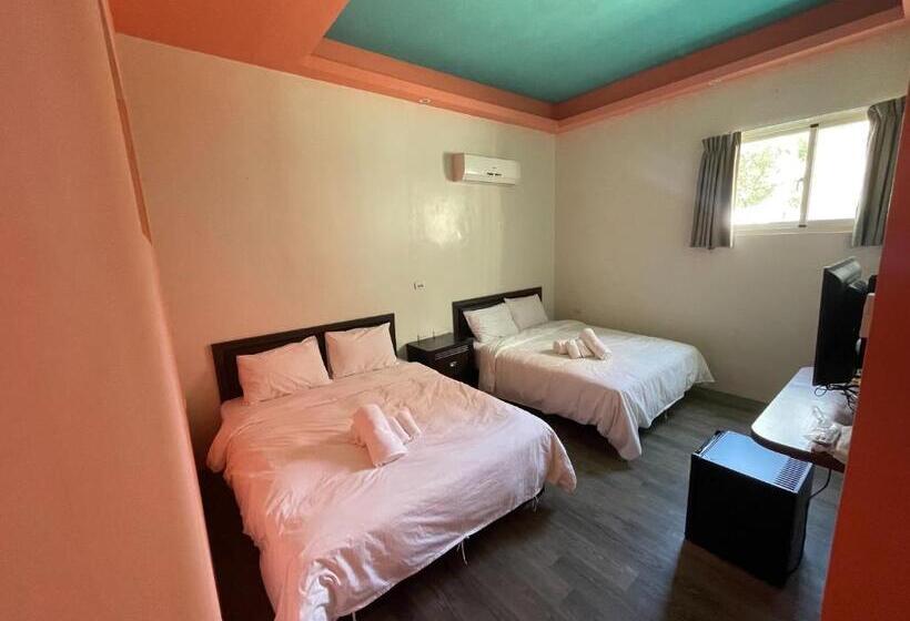 اتاق استاندارد, Kenting Sun Light Inn