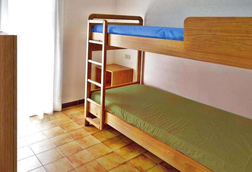 شقة غرفتين, Blu Baita