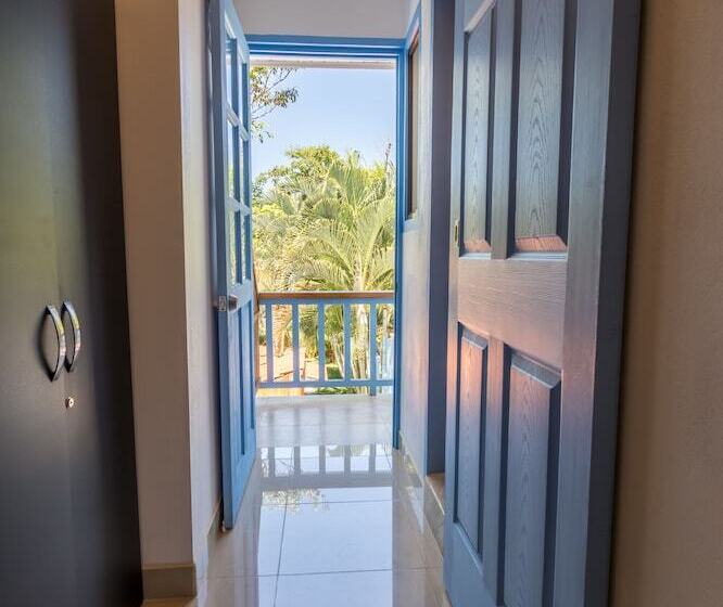 سوییت, Boutique Hotel Ibiza