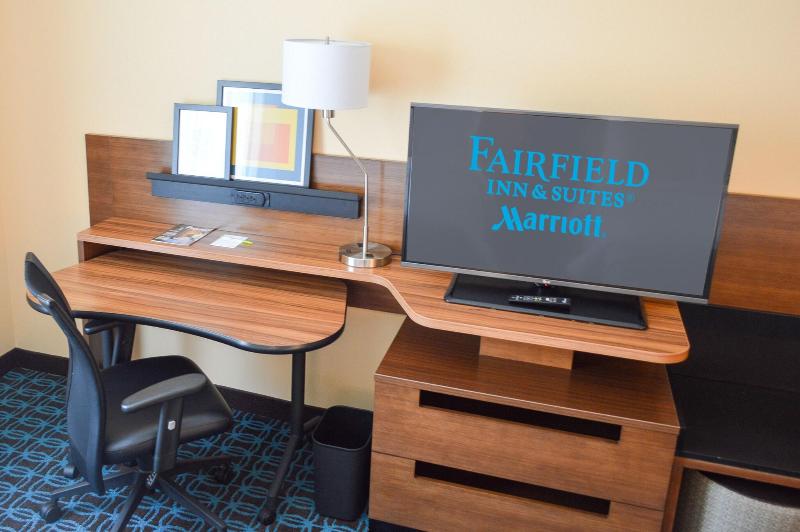 غرفة قياسية سرير كينج, Fairfield Inn & Suites By Marriott San Antonio Brooks City Base