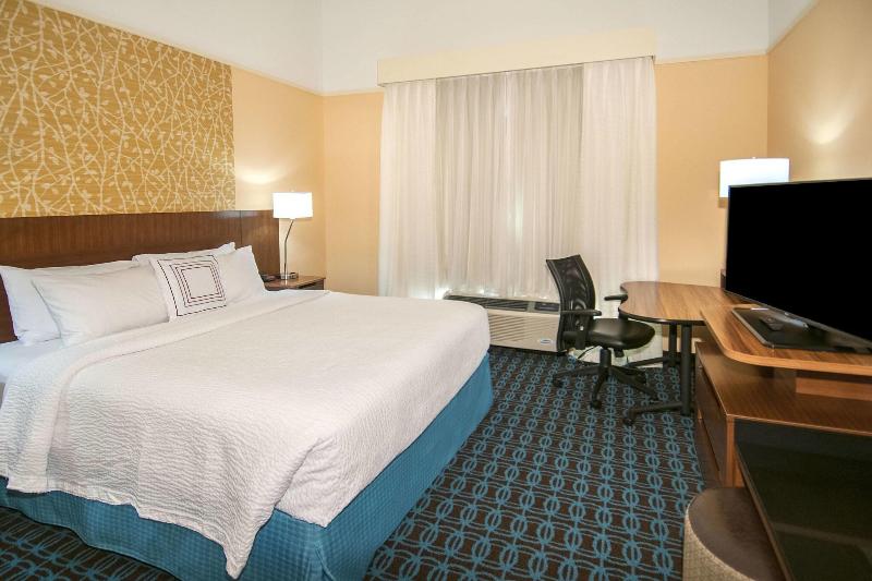 غرفة قياسية سرير كينج, Fairfield Inn & Suites By Marriott San Antonio Brooks City Base
