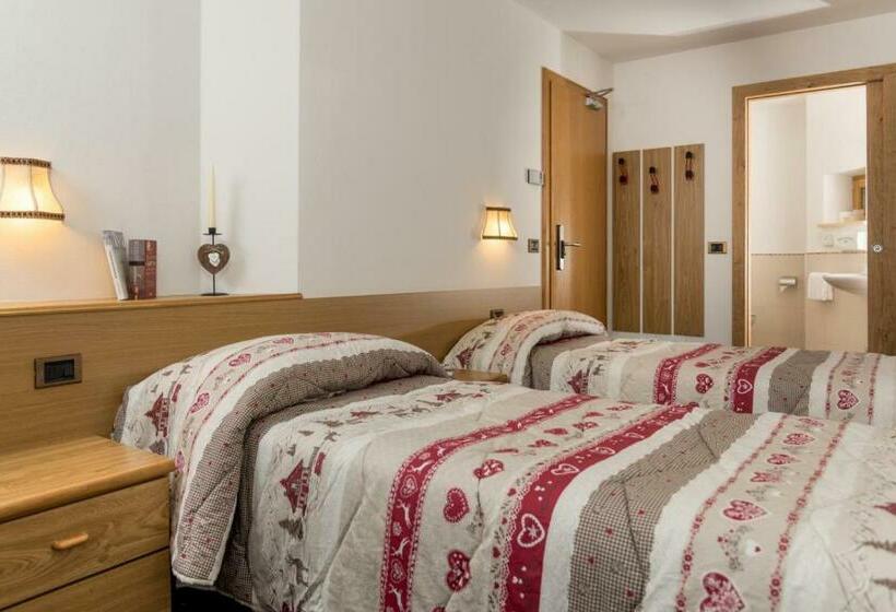 标准间, Garni Lastei