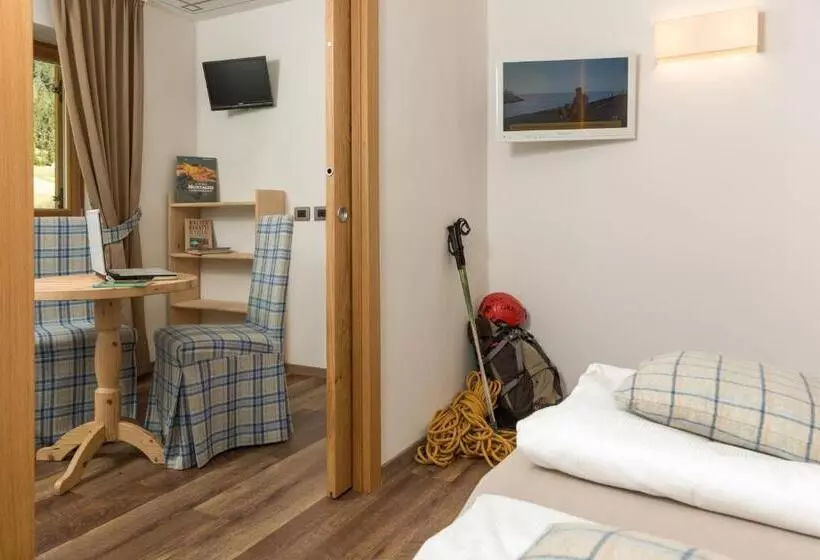 デラックスの４人部屋, Garni Lastei