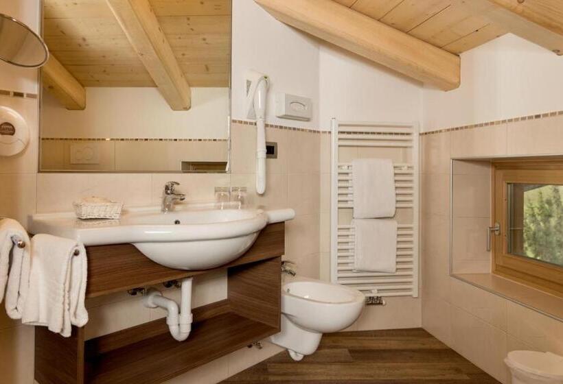 标准间, Garni Lastei