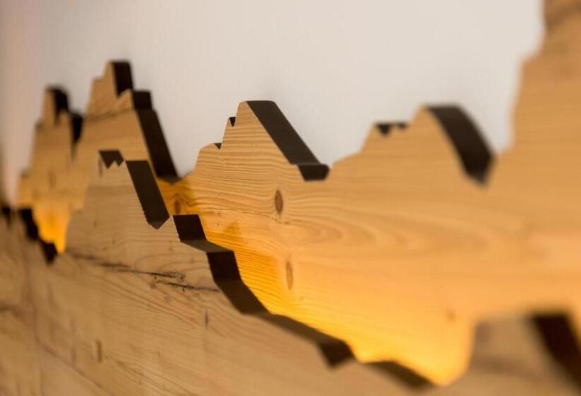 标准间, Garni Lastei