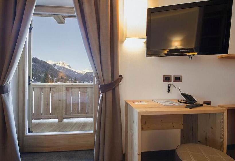 四人标准间, Garni Lastei