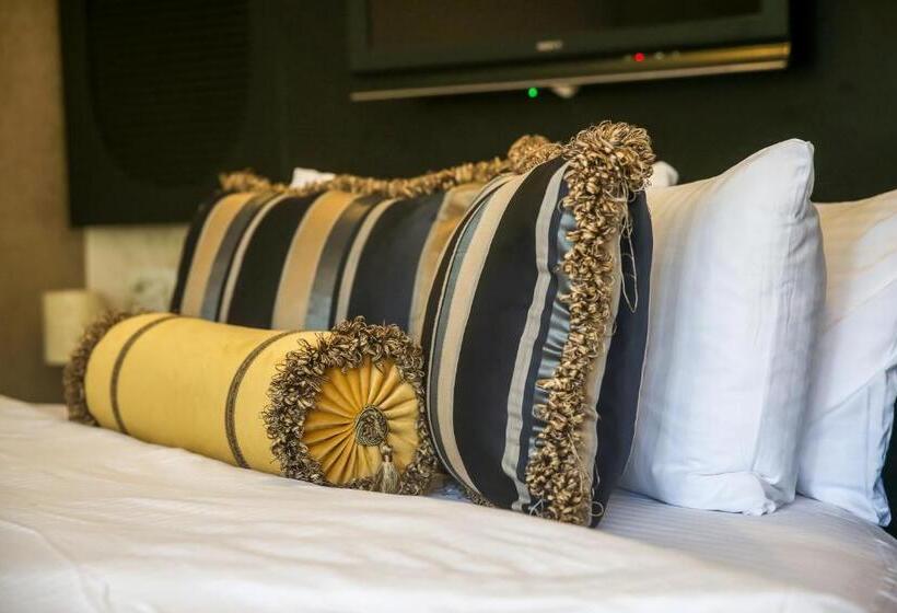 سوییت سوپریور, Lale