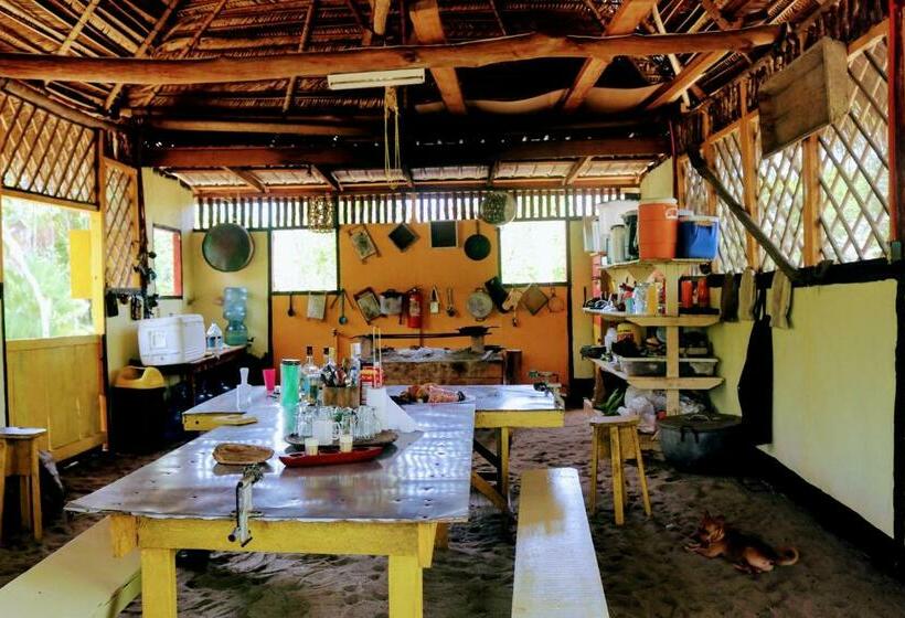 חדר סטנדרט לשלושה עם נוף לגינה, Palmento Grove Garifuna Eco Cultural & Healing Institute