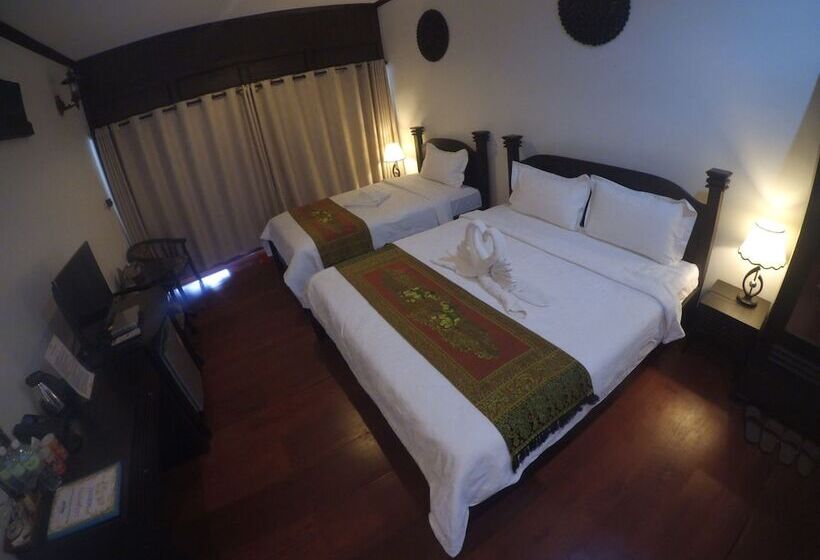 Трехместный Номер Deluxe, Phubachiang Golf & Resort Pakse