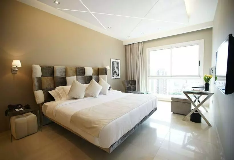 اتاق اجرایی, Royal Tulip Achrafieh