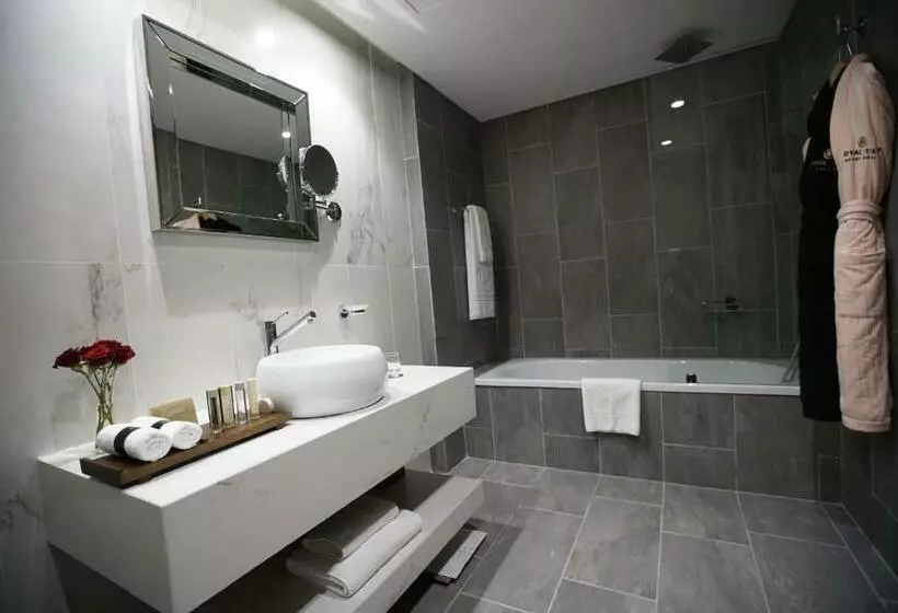 سوییت, Royal Tulip Achrafieh