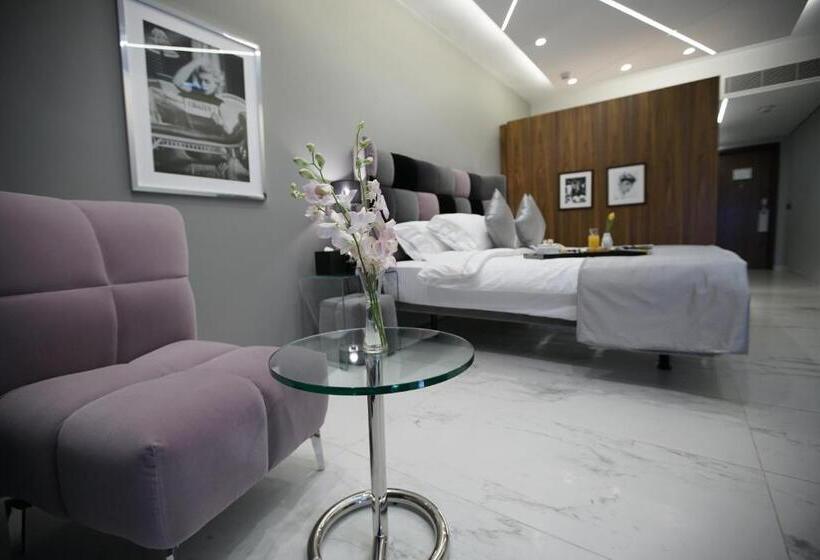 Номер Executive Кровать Кинг, Royal Tulip Achrafieh