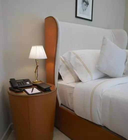 اتاق استاندارد, Royal Tulip Achrafieh
