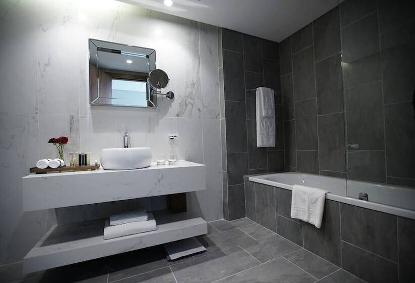 Номер Deluxe, Royal Tulip Achrafieh