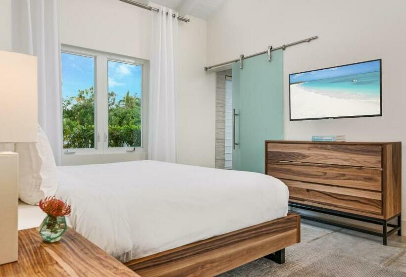 ویلای یک اتاق خوابه با استخر شنا, The Oasis At Grace Bay