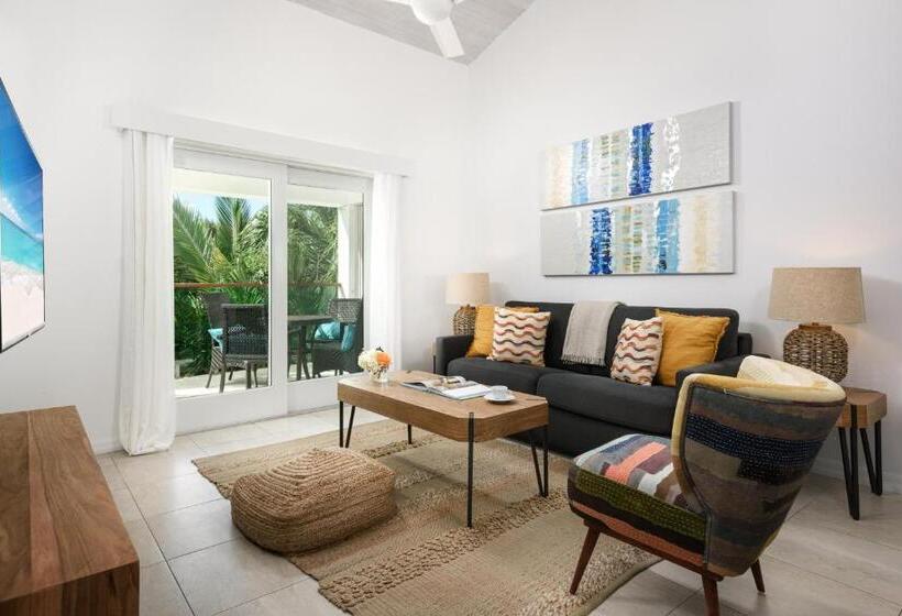 آپارتمان 2 خوابه, The Oasis At Grace Bay