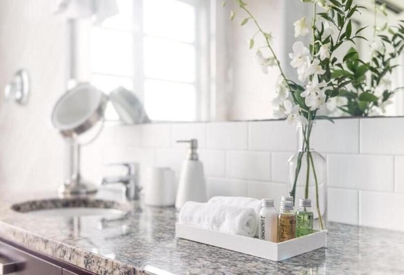 آپارتمان 1 خوابه, The Oasis At Grace Bay