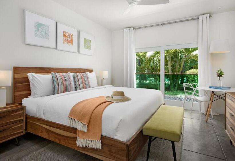 استودیو استاندارد با تخت کینگ, The Oasis At Grace Bay