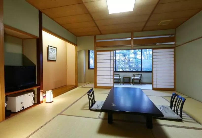 Superior-huone, Yamabuki