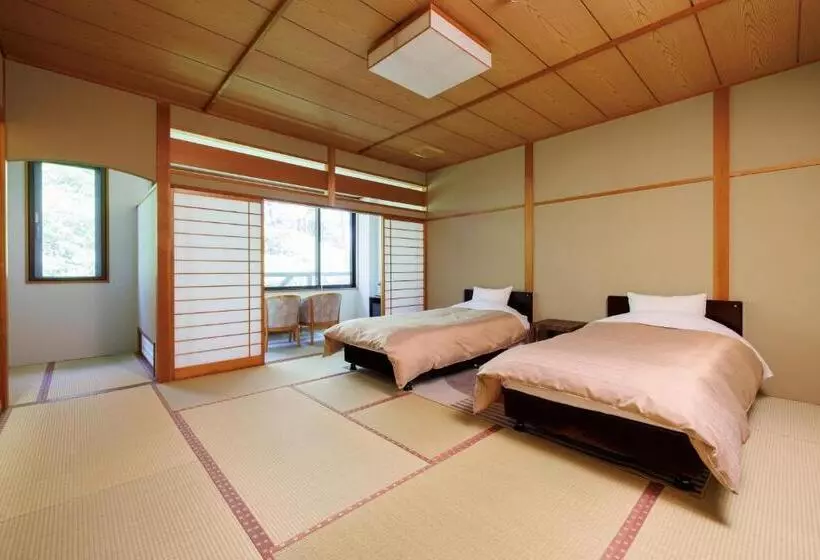 Superior-huone, Yamabuki