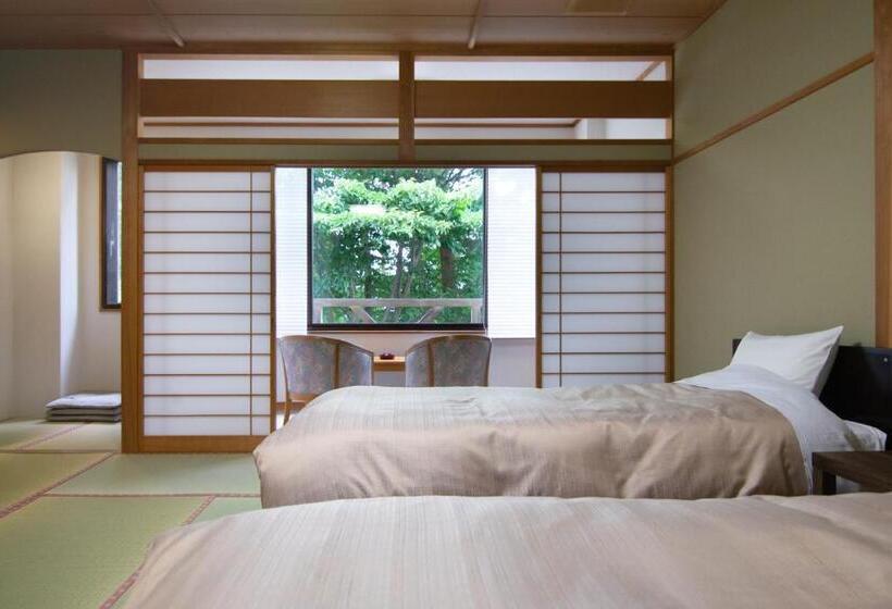 غرفة سوبيريور, Yamabuki