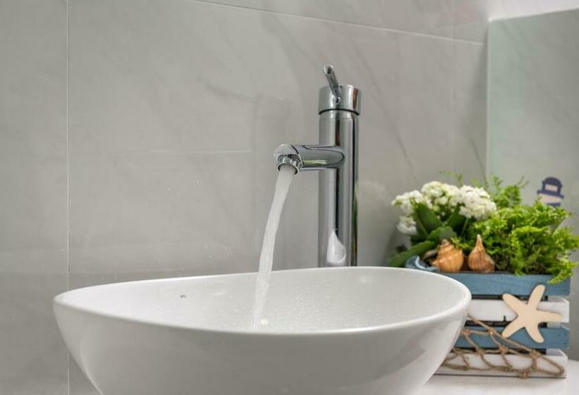 חדר סטודיו סטנדרד, Kristall Suites