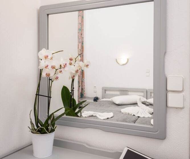 דירת חדר אקונומי, Kristall Suites