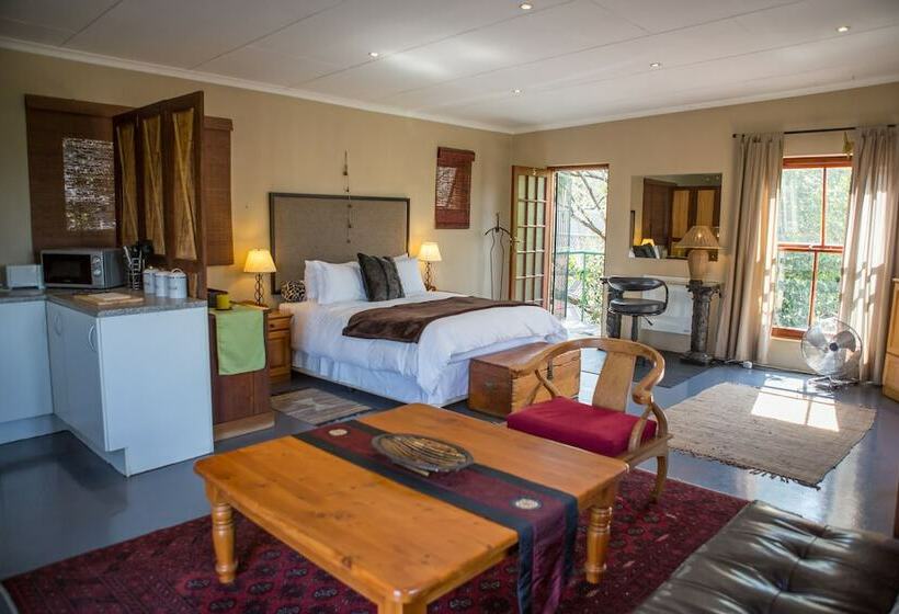 Студия Deluxe, Moonflower Cottages